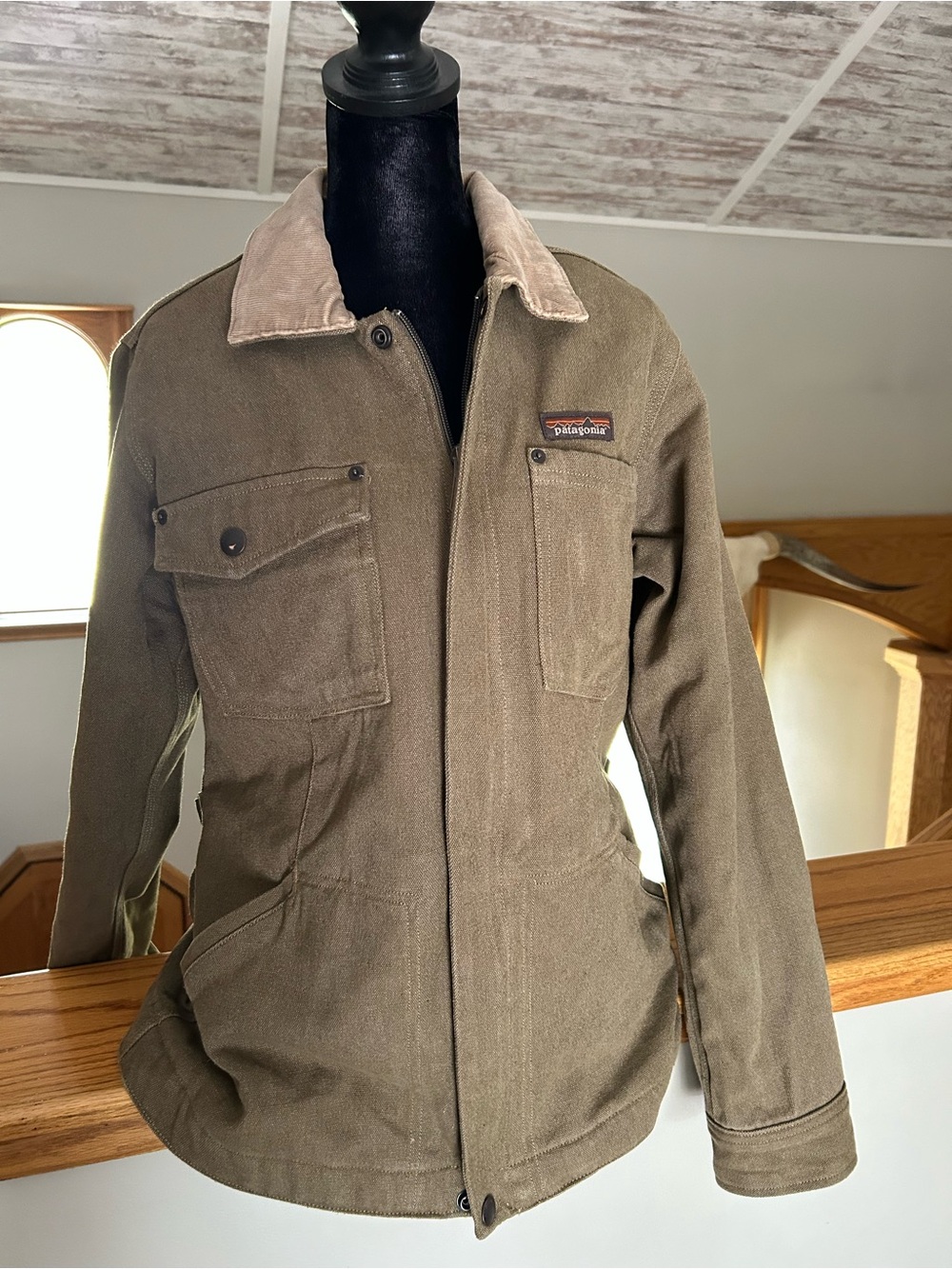 Patagonia Olive Green Utility Jacket with Tan Corduroy Collar